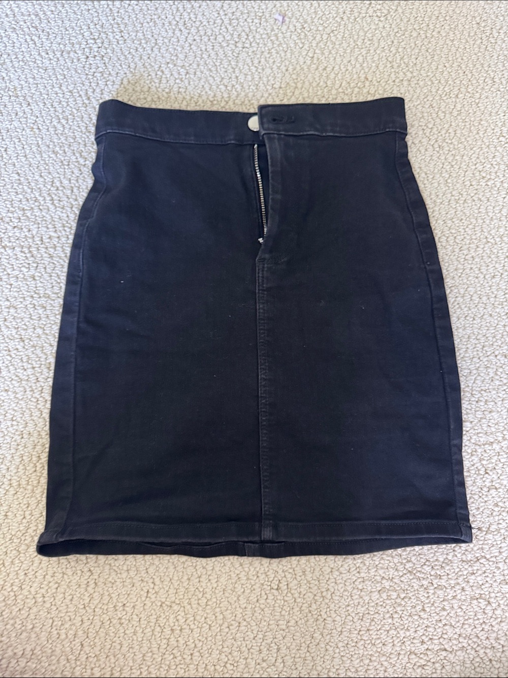 Black High-Waist Pencil Skirt Thigh Length